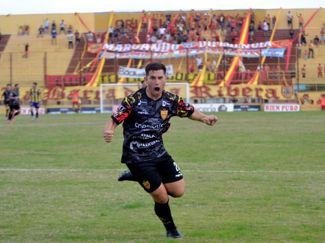 Ferro sum a Edgar Villn, extremo de Boca Unidos de Corrientes